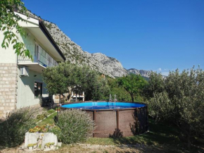 Holiday house with a swimming pool Gornji Tucepi - Podpec, Makarska - 6815